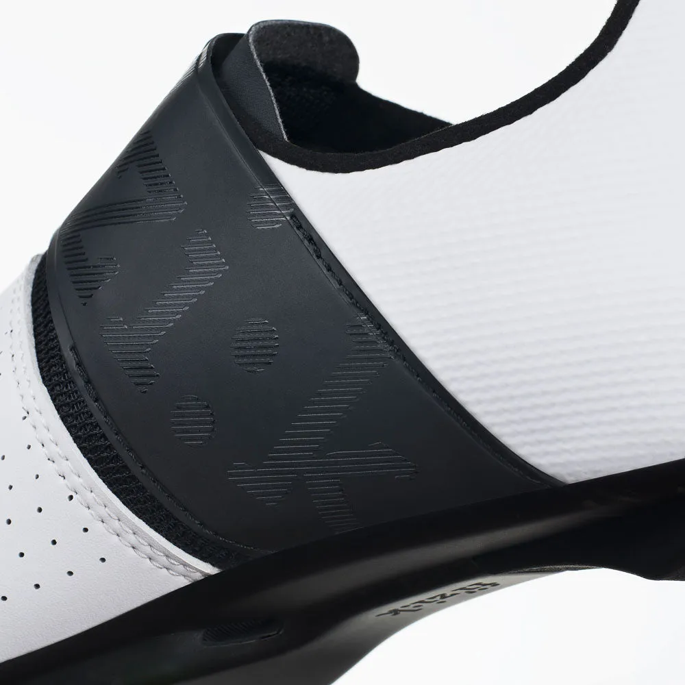 Fizik Vento Infinito Carbon Wide Cycling Shoes White/Black